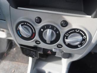 Suzuki Alto 1.0 12v picture 6