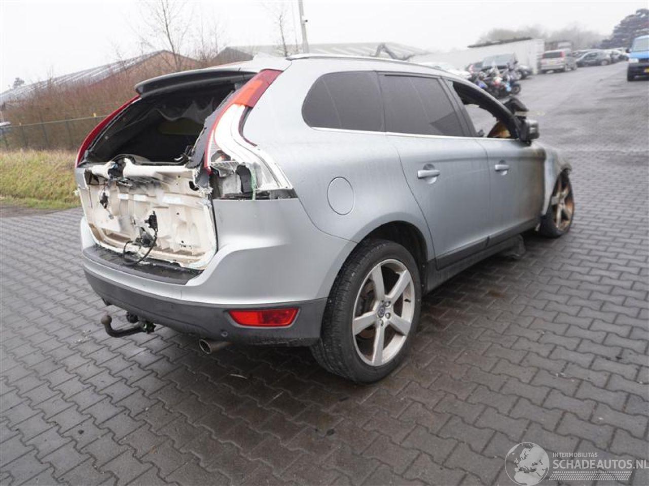 Volvo Xc-60 3.0 T6 AWD