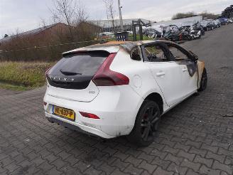 Uttjänta bilar auto Volvo V-50 2.0 D2 2015/11