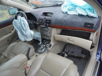 Toyota Avensis Wagon 2.0 16v picture 5