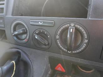 Volkswagen Transporter 2.5 TDi picture 6