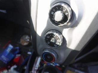 Toyota Yaris 1.3 picture 6