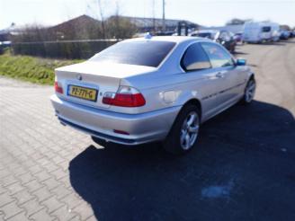 Vrakbiler auto BMW 3-serie 323Ci 1999/4