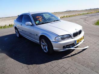 BMW 3-serie 323Ci picture 4