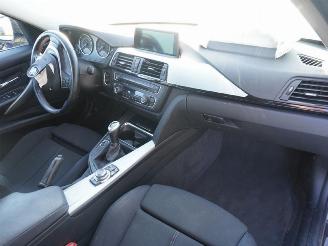 BMW 3-serie 316i Touring picture 5