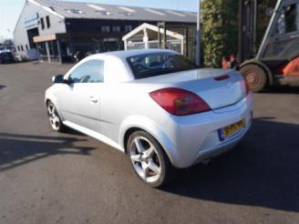 Opel Tigra Twin Top 1.4 16v picture 2