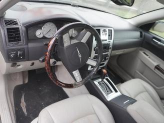 Chrysler 300 C 5.7 V8 Hemi picture 5