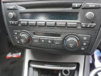 BMW 1-serie 120d picture 7