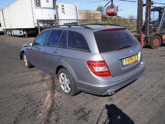 Mercedes C-klasse Estate 200 CDi picture 2