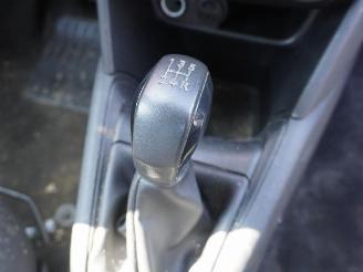 Peugeot 208 1.0 Vti picture 7