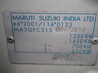 Suzuki Alto 1.0 picture 8