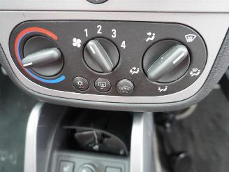 Opel Tigra 1.4 16v picture 6