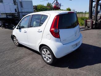 Opel Agila 1.2 12v picture 2