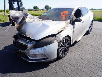 Volvo V-40 D2 picture 3