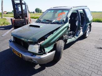 Subaru Forester 2.0 16v turbo picture 3