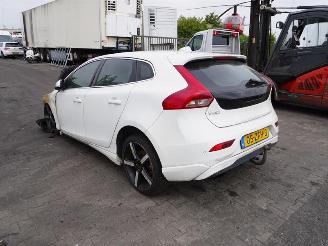 Volvo V-40 1.6 T4 picture 2