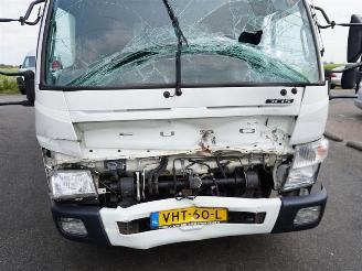 Mitsubishi Canter Fuso picture 6