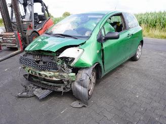 Toyota Yaris 1.0 12v picture 3