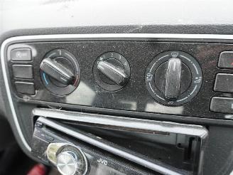 Volkswagen Up! 1.0 12v picture 6