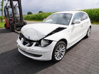 BMW 1-serie 118i picture 3