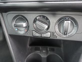 Volkswagen Polo 1.2 TDi picture 6