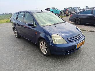 Honda Stream 1.7 16v picture 4