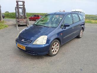 Honda Stream 1.7 16v picture 3