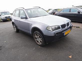 BMW X3 2.0 16v picture 4