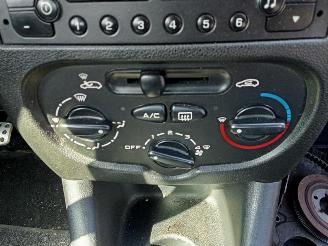 Peugeot 206+ 1.4 picture 6