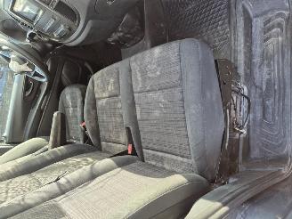 Mercedes Vito 2.2 116 CDI 16V (OM651.950) picture 13