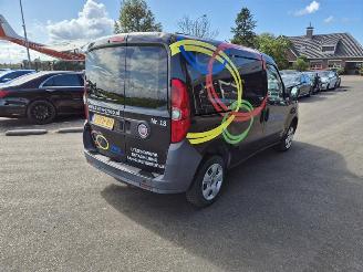 skadebil bedrijf Fiat Doblo 1.3 D Multijet (263.A.2000) 2010/11