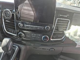 Ford Transit Custom 2.0 TDCi 16V Eco Blue 170 picture 12