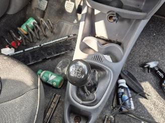 Citroën C1 1.0 12V (384F(CFA)) picture 8