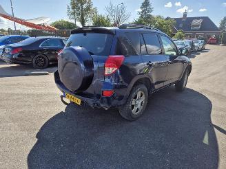 škoda osobní automobily Toyota Rav-4 2.2 D-4D 16V 4x4 2007/7