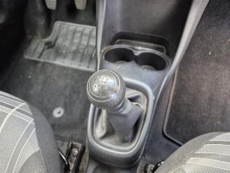 Peugeot 108 1.0 12V (1KRFE(CFB) picture 11