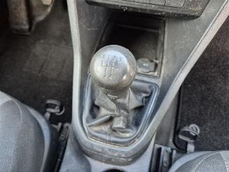 Volkswagen Caddy 2.0 TDI 75 (CUUF) picture 11