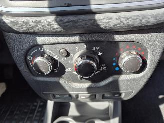 Dacia Lodgy 1.2 TCE 16V (H5F-410(H5F-F4 picture 6