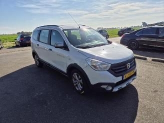 Dacia Lodgy 1.2 TCE 16V (H5F-410(H5F-F4 picture 4