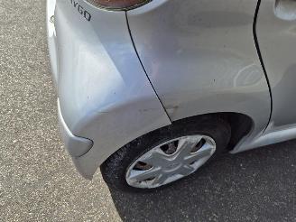 Toyota Aygo 1.0 12V picture 6