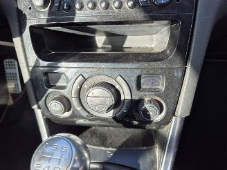 Peugeot 308 1.6 VTI 16V picture 9