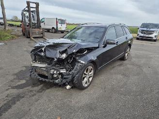 Mercedes C-klasse 2.2 CDI 16V picture 3