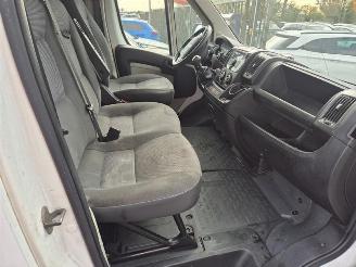 Peugeot Boxer 2.2 HDi picture 8