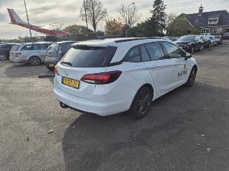 Damaged car Opel Astra SPORTS TOURER+ 1.2 Turbo 2022/5
