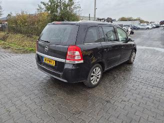 Vrakbiler auto Opel Zafira 1.8  16v 2010/3