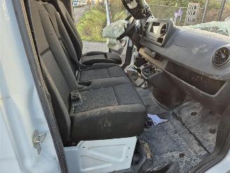 Mercedes Sprinter 519 CDi picture 8