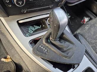 BMW 3-serie 318i touring picture 7