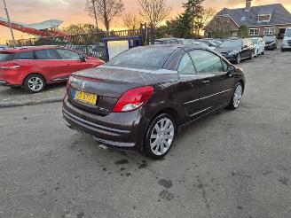 krockskadad bil auto Peugeot 207 CC 1.6 HDiF 2014/7