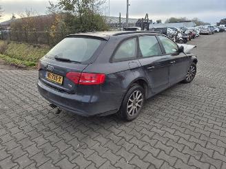 Vrakbiler auto Audi A4 Avant 2.0 TDi 2013/1