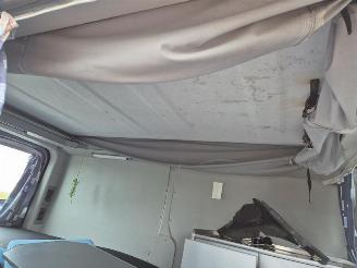 Renault  Trafic 2.0 dCi picture 13