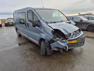 Renault  Trafic 2.0 dCi picture 4